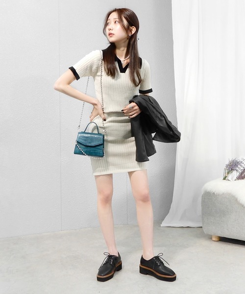 alala（アララ）の「スクエアトゥ厚底オックスフォードシューズ（ローファー・レディース・シルバー/ブラック/ダークブラウン・LL/S/M/L）」の16枚目の写真