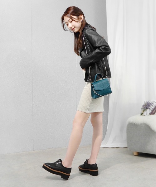 alala（アララ）の「スクエアトゥ厚底オックスフォードシューズ（ローファー・レディース・シルバー/ブラック/ダークブラウン・LL/S/M/L）」の13枚目の写真