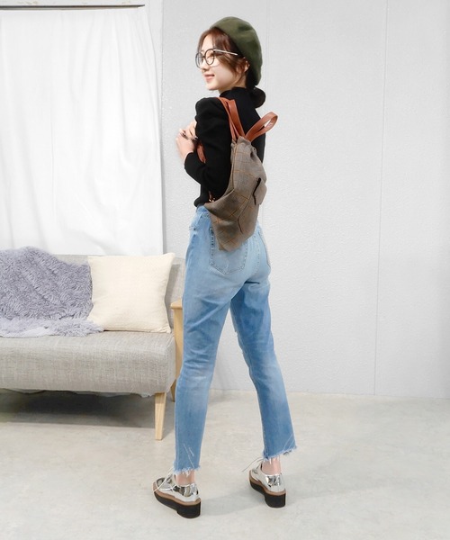 alala（アララ）の「スクエアトゥ厚底オックスフォードシューズ（ローファー・レディース・シルバー/ブラック/ダークブラウン・LL/S/M/L）」の22枚目の写真