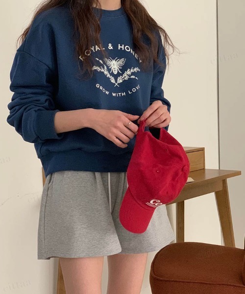 Dalfwin（ダールフィン）の「韓国ファッションHONEYプリントクロップド丈スウェット（スウェット・レディース・グレー系その他/ネイビー/マスタード・FREE）」の8枚目の写真