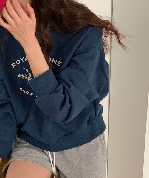 Dalfwin（ダールフィン）の「韓国ファッションHONEYプリントクロップド丈スウェット（スウェット・レディース・グレー系その他/ネイビー/マスタード・FREE）」の12枚目の写真