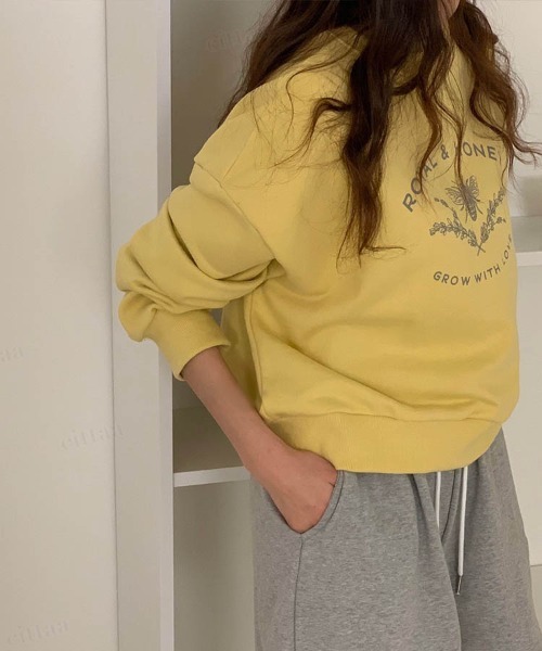 Dalfwin（ダールフィン）の「韓国ファッションHONEYプリントクロップド丈スウェット（スウェット・レディース・グレー系その他/ネイビー/マスタード・FREE）」の19枚目の写真