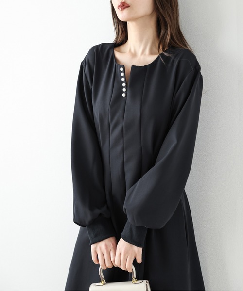 La-gemme(ラジェム)の「フレアワンピース(ワンピース・レディース・ブラック/ネイビー/グレイッシュベージュ・M/L)」の7枚目の写真