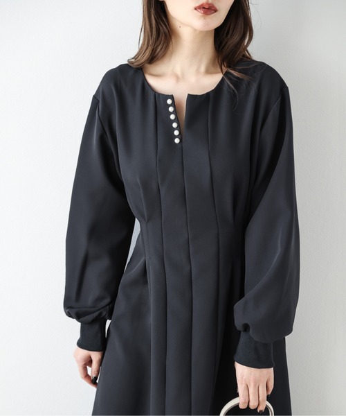 La-gemme(ラジェム)の「フレアワンピース(ワンピース・レディース・ブラック/ネイビー/グレイッシュベージュ・M/L)」の8枚目の写真