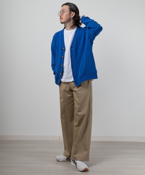SlashDate(スラッシュデイト)の「裏毛Vネックルーズカーディガン/ビッグシルエット/ユニセックス(カーディガン/ボレロ・メンズ・グリーン/イエロー/オートミール/ブルー/オレンジ/ブラック・M/XL/L)」の7枚目の写真