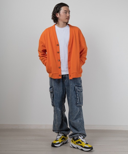SlashDate(スラッシュデイト)の「裏毛Vネックルーズカーディガン/ビッグシルエット/ユニセックス(カーディガン/ボレロ・メンズ・グリーン/イエロー/オートミール/ブルー/オレンジ/ブラック・M/XL/L)」の17枚目の写真