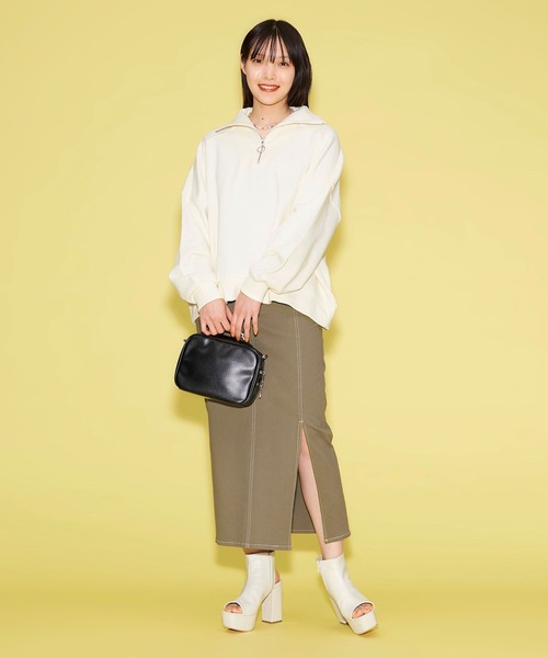 FOREVER 21(フォーエバー トゥエンティーワン)の「【STREET】ハーフジップスウェットプルオーバー(スウェット・レディース・ホワイト/グリーン・FREE)」の3枚目の写真