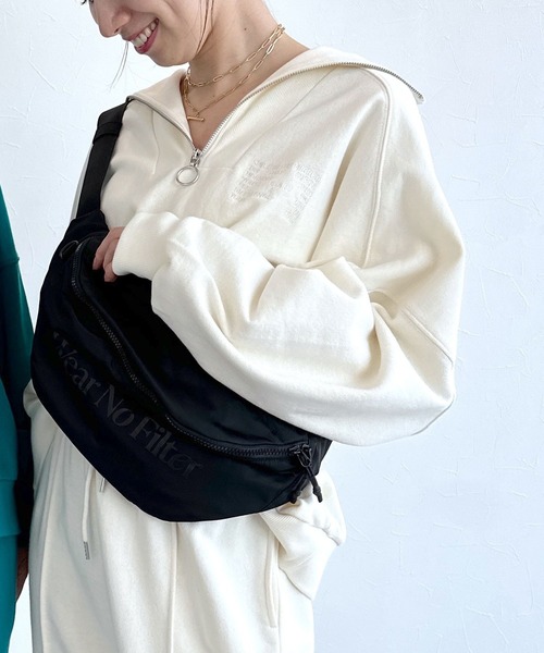 FOREVER 21(フォーエバー トゥエンティーワン)の「【STREET】ハーフジップスウェットプルオーバー(スウェット・レディース・ホワイト/グリーン・FREE)」の11枚目の写真