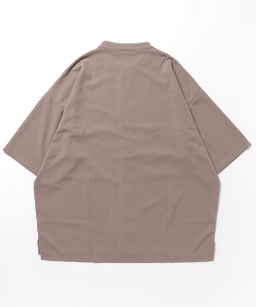 VIBGYOR(ヴィブジョー)の「【VIBGYOR BY AS】梨地BIG5分袖バンドカラーシャツ(BL)(Tシャツ/カットソー・メンズ・ブルー/グレイッシュベージュ/ブラック・LARGE/MEDIUM)」の4枚目の写真