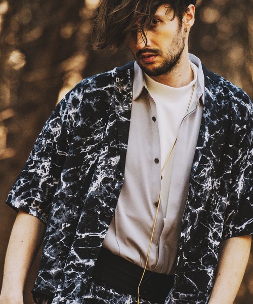 NO ID.(ノーアイディ)の「【NO ID.】Back Tuck Shirt Jacket / バック タック シャツ ジャケット(シャツ/ブラウス・メンズ・その他23/ブラック/ネイビー・ONE SIZE)」の3枚目の写真