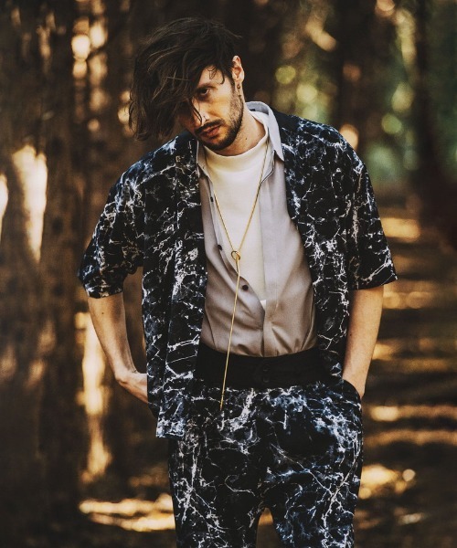 NO ID.(ノーアイディ)の「【NO ID.】Back Tuck Shirt Jacket / バック タック シャツ ジャケット(シャツ/ブラウス・メンズ・その他23/ブラック/ネイビー・ONE SIZE)」の20枚目の写真