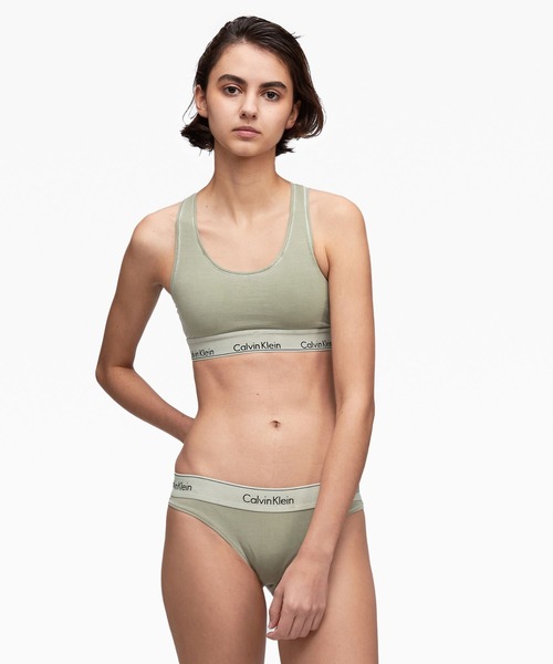 Calvin Klein（カルバン・クライン）の「ライトリーライン ブラレット