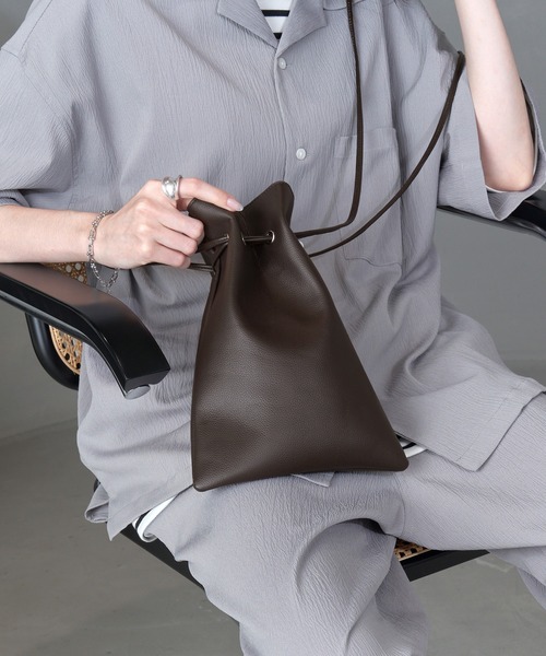 Alex ショルダーバック Alfred Alex】synthetic leather drawstring shoulder bag