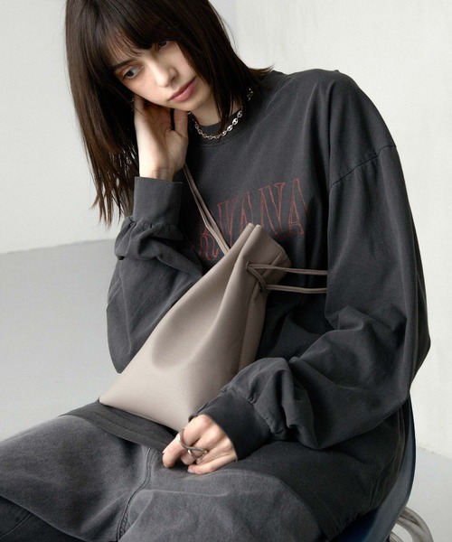 Alex ショルダーバック ショルダーバッグ 「Alfred Alex」synthetic leather drawstring