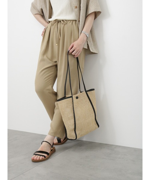 Samansa Mos2 blue(サマンサモスモスブルー)の「【接触冷感】マルチスタイルイージーパンツ(その他パンツ・レディース・ブルー/ブラック/レッド/グリーン/ベージュ/イエロー/キナリ・S/M/L)」の4枚目の写真