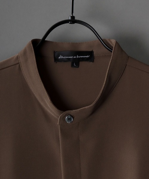 SITRY(シトリー)の「Polyester twill Drape Band Collar shirt/別注 比翼仕立て ドレープ バンドカラー 半袖 シャツ(シャツ/ブラウス・メンズ・グレイッシュベージュ/チャコールグレー/ブラック/オフホワイト・LL/M/L)」の12枚目の写真