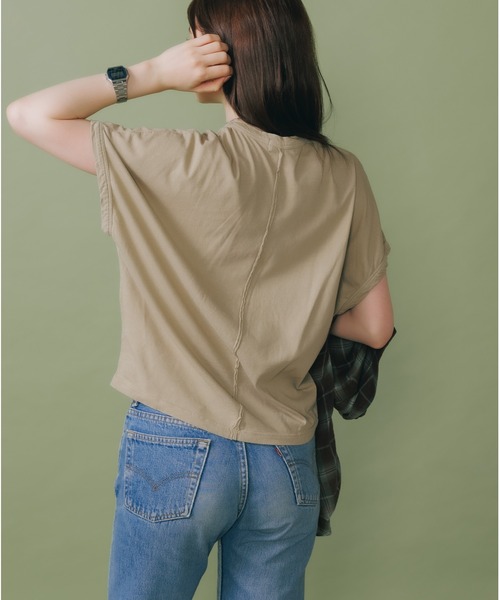 CAL.Berries(カルベリーズ)の「CAL.Berries/カルベリーズ BOXY N/S TEE Tシャツ カットソー(Tシャツ/カットソー・レディース・ホワイト/サンドベージュ/ブラック・S)」の18枚目の写真