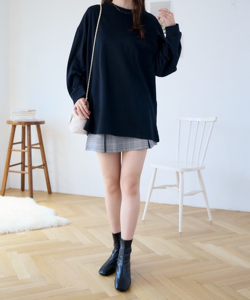 Ada.（エイダ）の「体型カバー ゆるっと オーバーなサイズ感 ベーシック スウェット（Tシャツ/カットソー・レディース・ブラウン/ベージュ/グレー/ブラック/カーキ・FREE）」の8枚目の写真