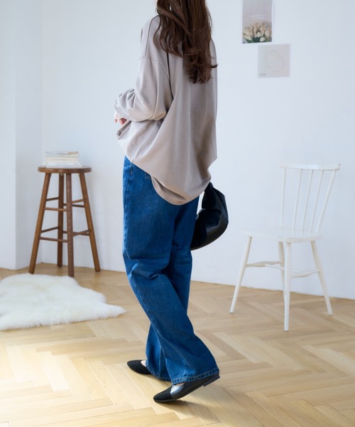 Ada.（エイダ）の「体型カバー ゆるっと オーバーなサイズ感 ベーシック スウェット（Tシャツ/カットソー・レディース・ブラウン/ベージュ/グレー/ブラック/カーキ・FREE）」の16枚目の写真