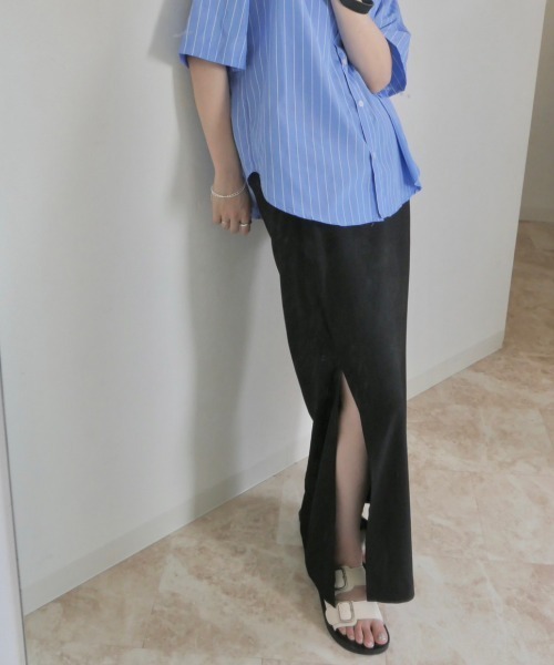 Reurie'(レウリィ)の「ダブルベルトフラットサンダル / double belt flat sandal(サンダル・レディース・ブラック/アイボリー・23.0cm/24.0cm/23.5cm/24.5cm)」の17枚目の写真