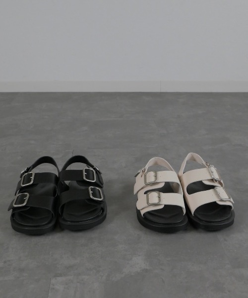 Reurie'(レウリィ)の「ダブルベルトフラットサンダル / double belt flat sandal(サンダル・レディース・ブラック/アイボリー・23.0cm/24.0cm/23.5cm/24.5cm)」の3枚目の写真