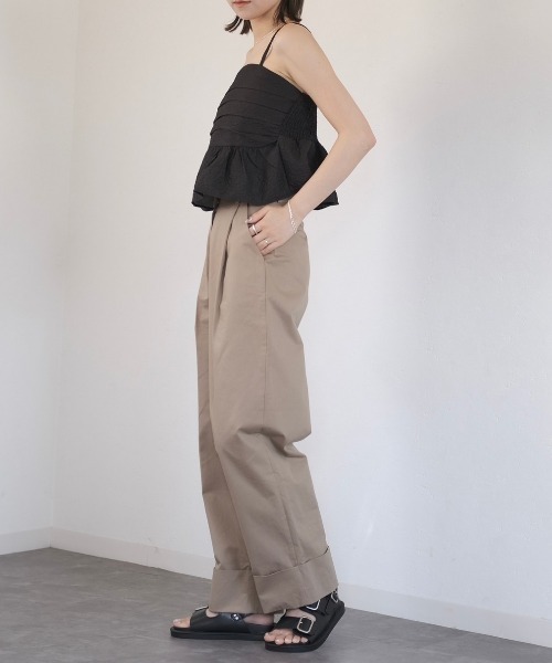Reurie'(レウリィ)の「ダブルベルトフラットサンダル / double belt flat sandal(サンダル・レディース・ブラック/アイボリー・23.0cm/24.0cm/23.5cm/24.5cm)」の10枚目の写真