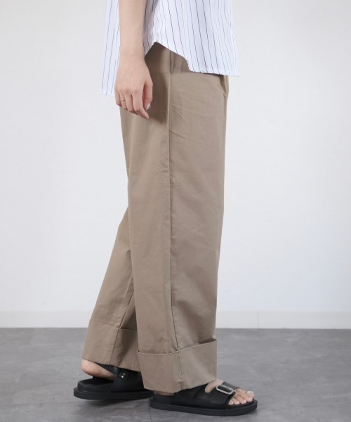 Reurie'(レウリィ)の「ダブルベルトフラットサンダル / double belt flat sandal(サンダル・レディース・ブラック/アイボリー・23.0cm/24.0cm/23.5cm/24.5cm)」の9枚目の写真