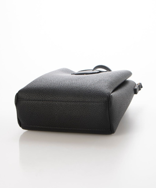 cache cache(カシュ カシュ)の「カシュカシュ cachecache / 3つ口縦型ショルダーバッグ(ショルダーバッグ・レディース・アイボリー/マスタード/ブルー/ベージュ系その他/ブラック/シルバー・FREE)」の9枚目の写真