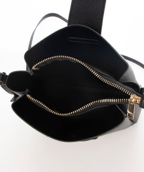 cache cache(カシュ カシュ)の「カシュカシュ cachecache / 3つ口縦型ショルダーバッグ(ショルダーバッグ・レディース・アイボリー/マスタード/ブルー/ベージュ系その他/ブラック/シルバー・FREE)」の10枚目の写真