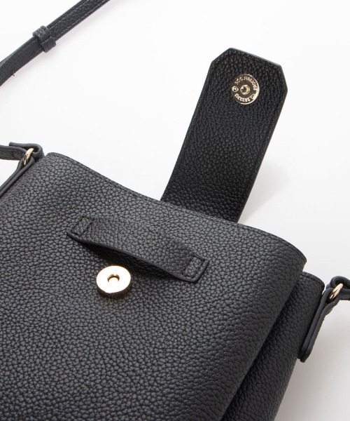 cache cache(カシュ カシュ)の「カシュカシュ cachecache / 3つ口縦型ショルダーバッグ(ショルダーバッグ・レディース・アイボリー/マスタード/ブルー/ベージュ系その他/ブラック/シルバー・FREE)」の11枚目の写真