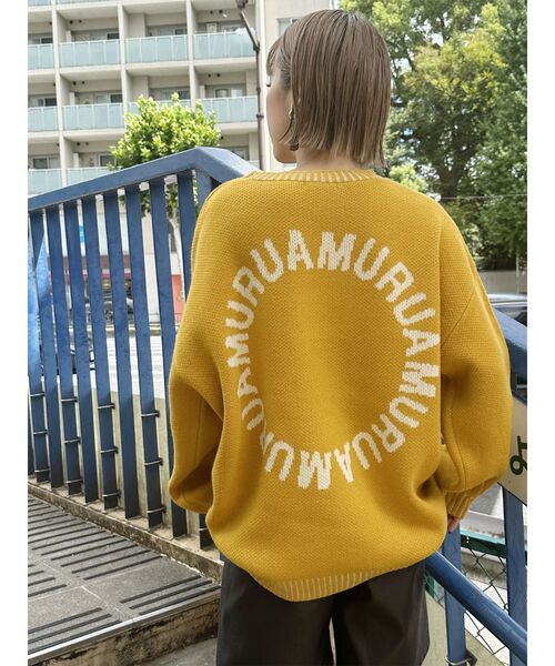 MURUA(ムルーア)の「サークルロゴチュニックニット【WEB限定】(ニット/セーター・レディース・ブラック/イエロー・FREE)」の22枚目の写真