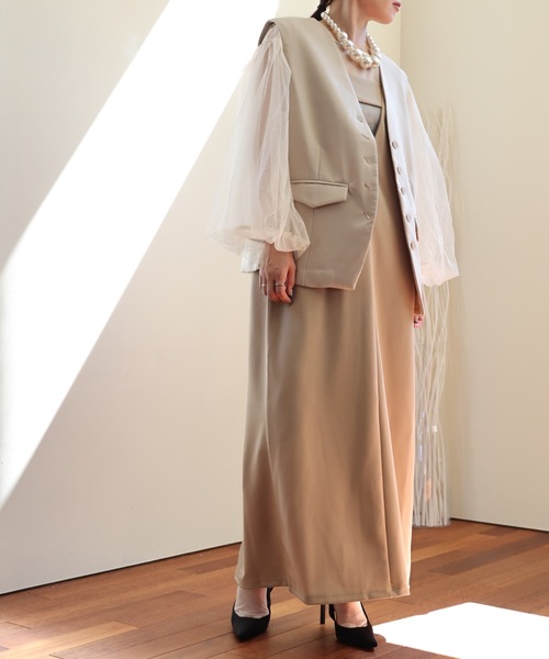 ULEULA(ウルア)の「ノーカラーベスト(ベスト・レディース・ブラック/アイボリー・FREE)」の10枚目の写真