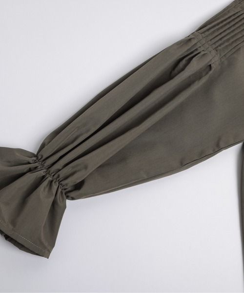 AMELY（エミリー）の「デザイン袖ブラウス（シャツ/ブラウス・レディース・カーキ/ブラック/ホワイト・フリー）」の8枚目の写真