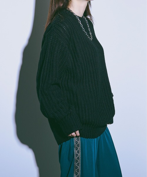 Ellno Loset(エルノロゼット)の「ルーズニットプルオーバー(ニット/セーター・メンズ・ブラック/グレー/レッド・SMALL/MEDIUM/LARGE)」の5枚目の写真