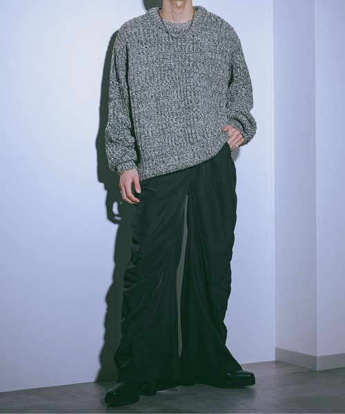 Ellno Loset(エルノロゼット)の「ルーズニットプルオーバー(ニット/セーター・メンズ・ブラック/グレー/レッド・SMALL/MEDIUM/LARGE)」の16枚目の写真