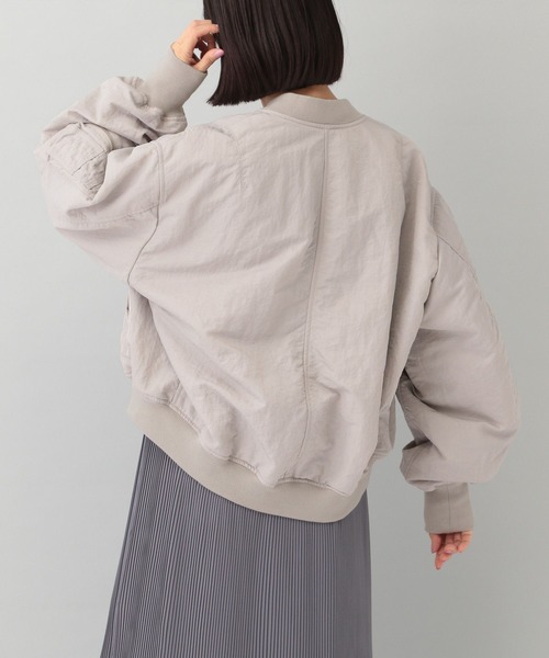 A part by（アパートバイ）の「ショートMA-1（MA-1・レディース・ライトグレー/ライトベージュ/チャコールグレー・FREE）」の5枚目の写真