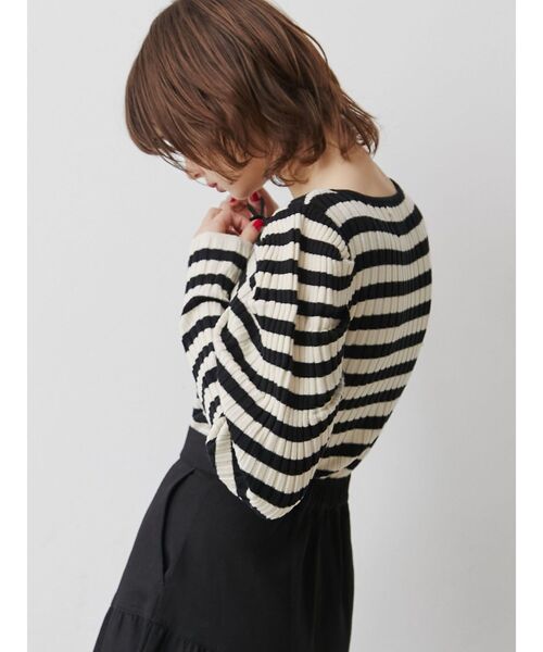 jouetie(ジュエティ)の「フロントリボンニット(ニット/セーター・レディース・ブラック/ピンク/アイボリー・MEDIUM)」の5枚目の写真