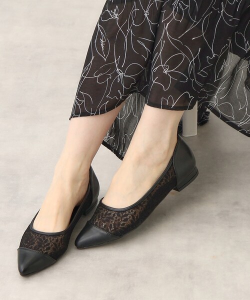 index(インデックス)の「◆【抗菌防臭/クッション中敷き/1.5cmヒール】ポインテッドトゥレースパンプス(パンプス・レディース・ブラック/オフホワイト・02/03)」の11枚目の写真