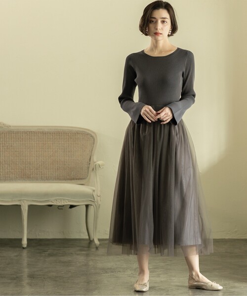 OPAQUE.CLIP(オペークドットクリップ)の「◆≪美人百花掲載≫ ニット×チュールドッキングワンピース【洗濯機洗い可】(ワンピース・レディース・ブラック/チャコールグレー/ナチュラル/ネイビー・36/38/40/42)」の5枚目の写真