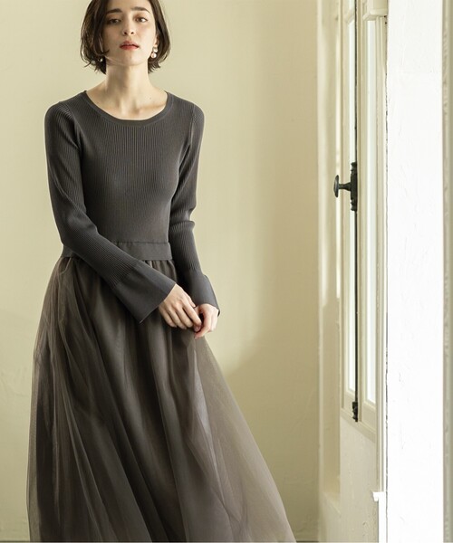 OPAQUE.CLIP(オペークドットクリップ)の「◆≪美人百花掲載≫ ニット×チュールドッキングワンピース【洗濯機洗い可】(ワンピース・レディース・ブラック/チャコールグレー/ナチュラル/ネイビー・36/38/40/42)」の6枚目の写真