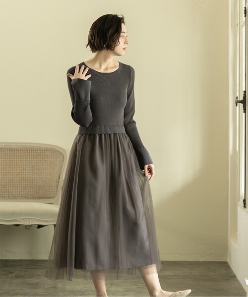 OPAQUE.CLIP(オペークドットクリップ)の「◆≪美人百花掲載≫ ニット×チュールドッキングワンピース【洗濯機洗い可】(ワンピース・レディース・ブラック/チャコールグレー/ナチュラル/ネイビー・36/38/40/42)」の8枚目の写真