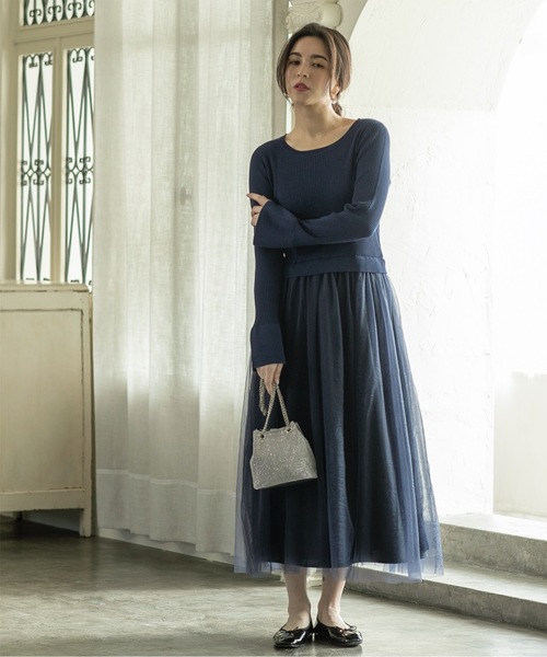 OPAQUE.CLIP(オペークドットクリップ)の「◆≪美人百花掲載≫ ニット×チュールドッキングワンピース【洗濯機洗い可】(ワンピース・レディース・ブラック/チャコールグレー/ナチュラル/ネイビー・36/38/40/42)」の4枚目の写真