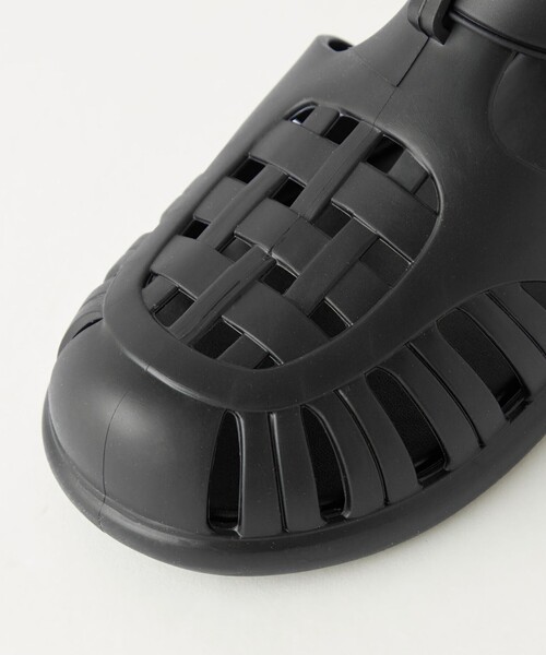 igor（イゴール）の「＜igor＞TOBBY 14cm-18cm（サンダル・キッズ・ライラック/ライトグレー/ライトピンク/ブラック・17cm/16cm/15cm/14cm/18cm）」の15枚目の写真