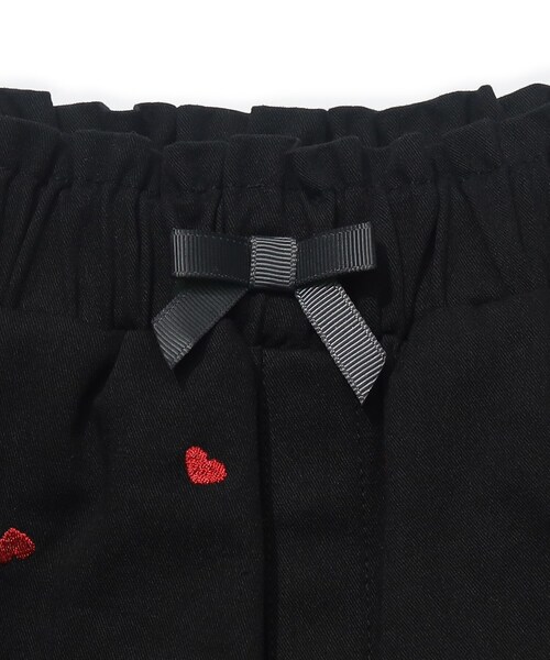 SHOO・LA・RUE（シューラルー）の「◆【110-140cm】ハート刺繍ショートパンツ（その他パンツ・キッズ・ブラック/ライトベージュ/サックスブルー・11/12/13/14）」の15枚目の写真