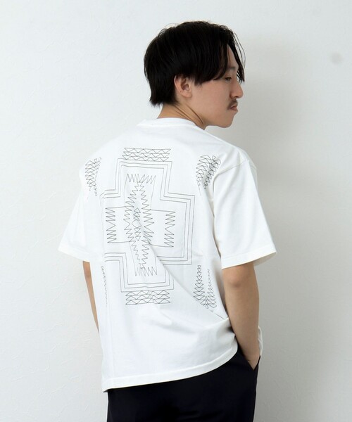 PENDLETON（ペンドルトン）の「【PENDLETON/ペンドルトン】Back EMB S/S Tee バック刺しゅう 半袖Tシャツ（Tシャツ/カットソー・メンズ・オフホワイト/チャコールグレー/アッシュグレー/ブルー・M/L）」の6枚目の写真