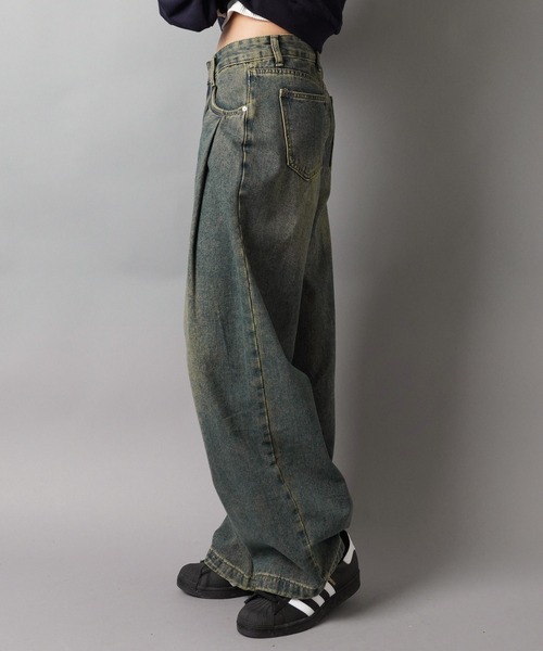 SPINNS(スピンズ)の「≪バレルシルエットパンツ≫ ヴィンテージライク オーバーダイワイドデニムパンツ/3サイズ展開(デニムパンツ・レディース・ブルー/ブラック/サックスブルー/ブルー系その他/ブラック×イエロー・S/M/XS)」の17枚目の写真