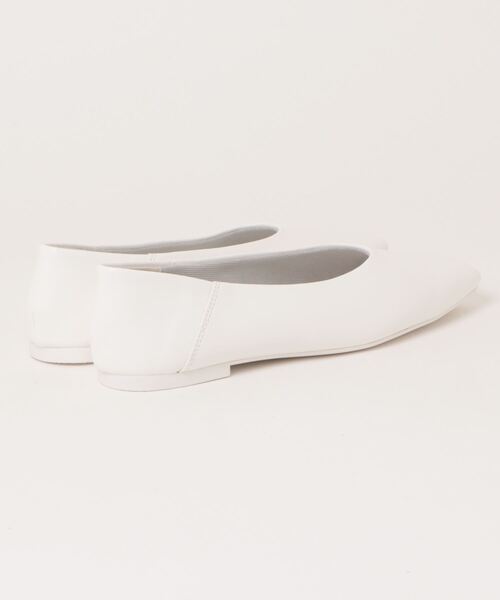 LOWRYS FARM（ローリーズファーム）の「フワットシューズ　100494（パンプス・レディース・シルバー/アイボリー/ブラック・MEDIUM/LARGE）」の7枚目の写真