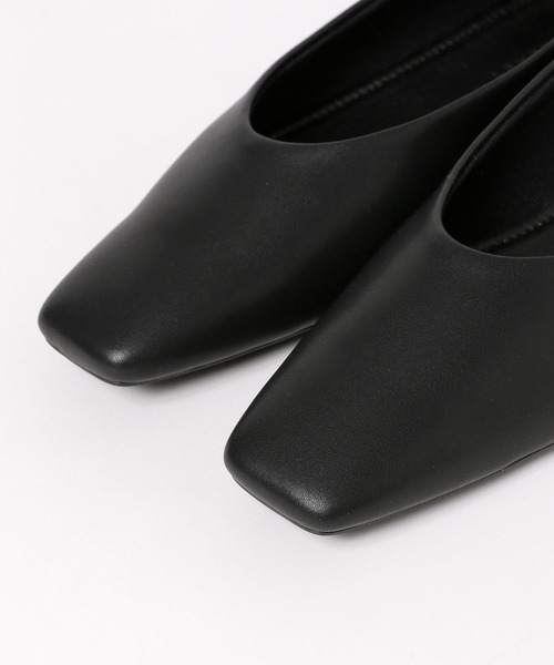 LOWRYS FARM（ローリーズファーム）の「フワットシューズ　100494（パンプス・レディース・シルバー/アイボリー/ブラック・MEDIUM/LARGE）」の13枚目の写真