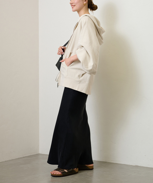 FRAMeWORK(フレームワーク)の「【mean machine age/ミーンマシーンエイジ】別注CROPPED FZ HOODIE(パーカー・レディース・チャコールグレー/ホワイト系その他/モカ・FREE)」の17枚目の写真