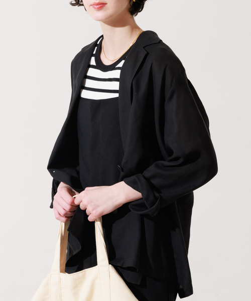 Rouge vif Anna（ルージュヴィフアンナ）の「ツイルエアリーシアージャケット（テーラードジャケット・レディース・ベージュ/ブラック・フリー）」の2枚目の写真